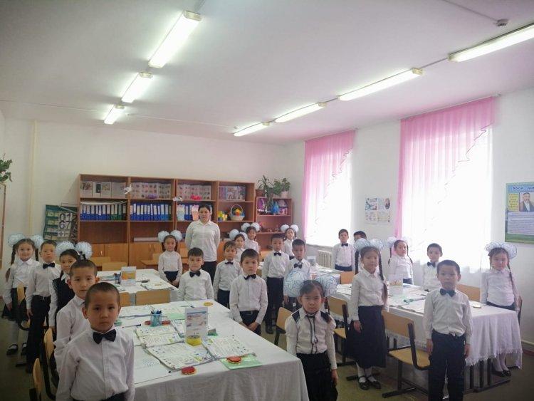 Бастауыш сынып мұғалімі  Кожамуратова Жадыра 1 "Ә " сынып оқушыларына " Зз дыбысы мен әрпі" тақырыбында ашық сабақ өткізді