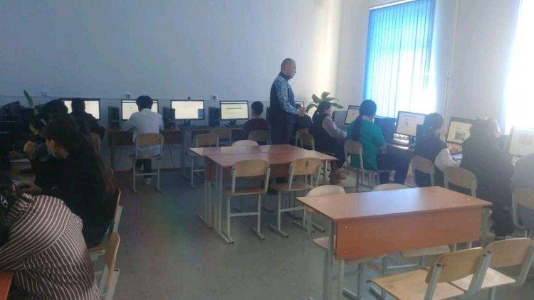 9 сынып оқушылары ББМЖ-ға дайындалуда.